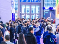 人民日报：第五届国际半导体显示博览会深圳开幕，共绘产业跨界融合发展新蓝图